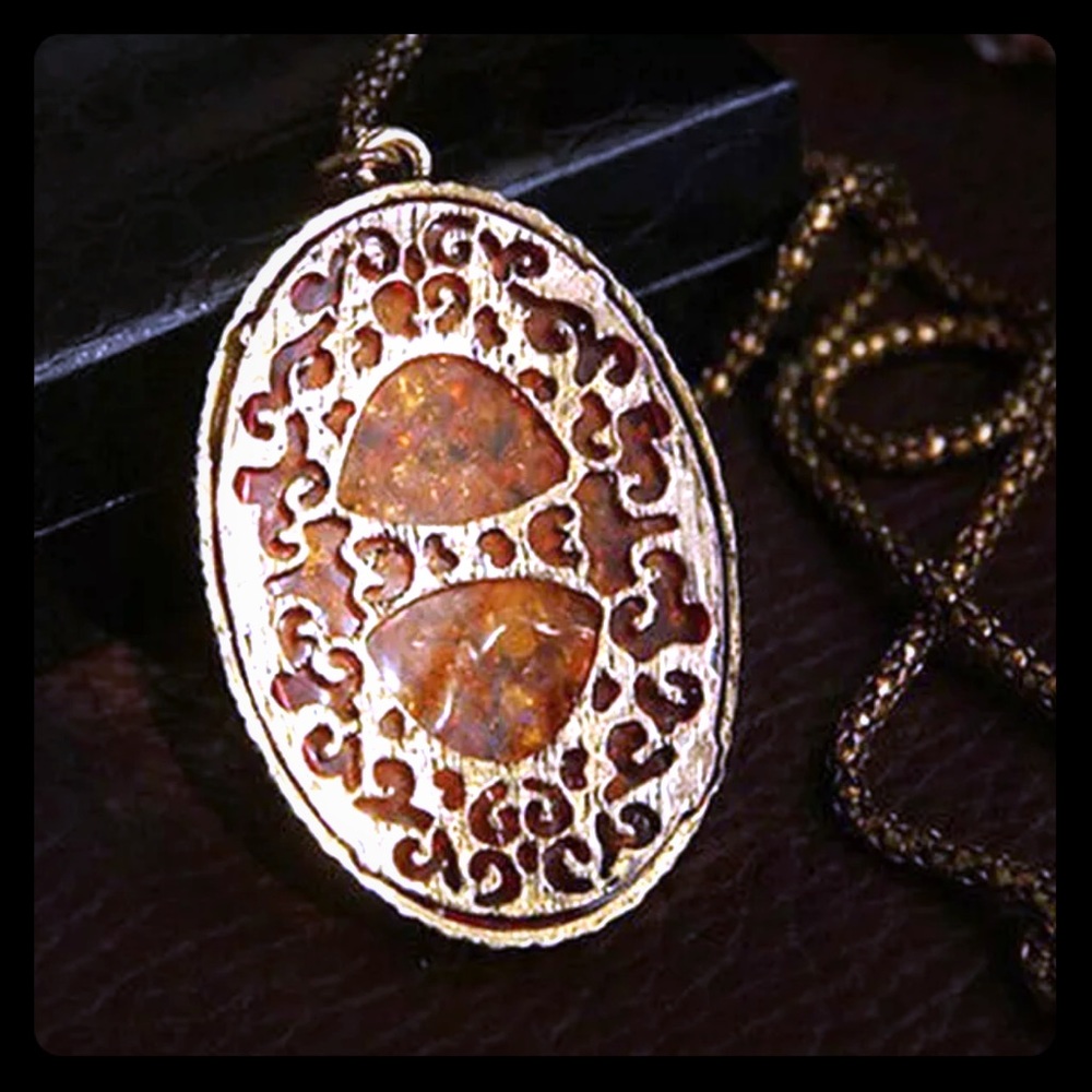 Vintage Amber Filigree Pendant Sweater Chain - Picture 6 of 7